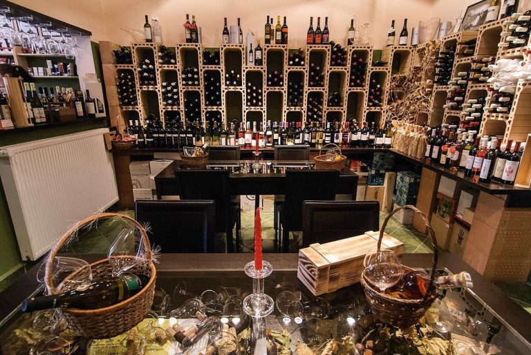 Imagine din Vinoteca Crama Noastra din Cluj-Napoca - vinuri si bauturi alcoolice